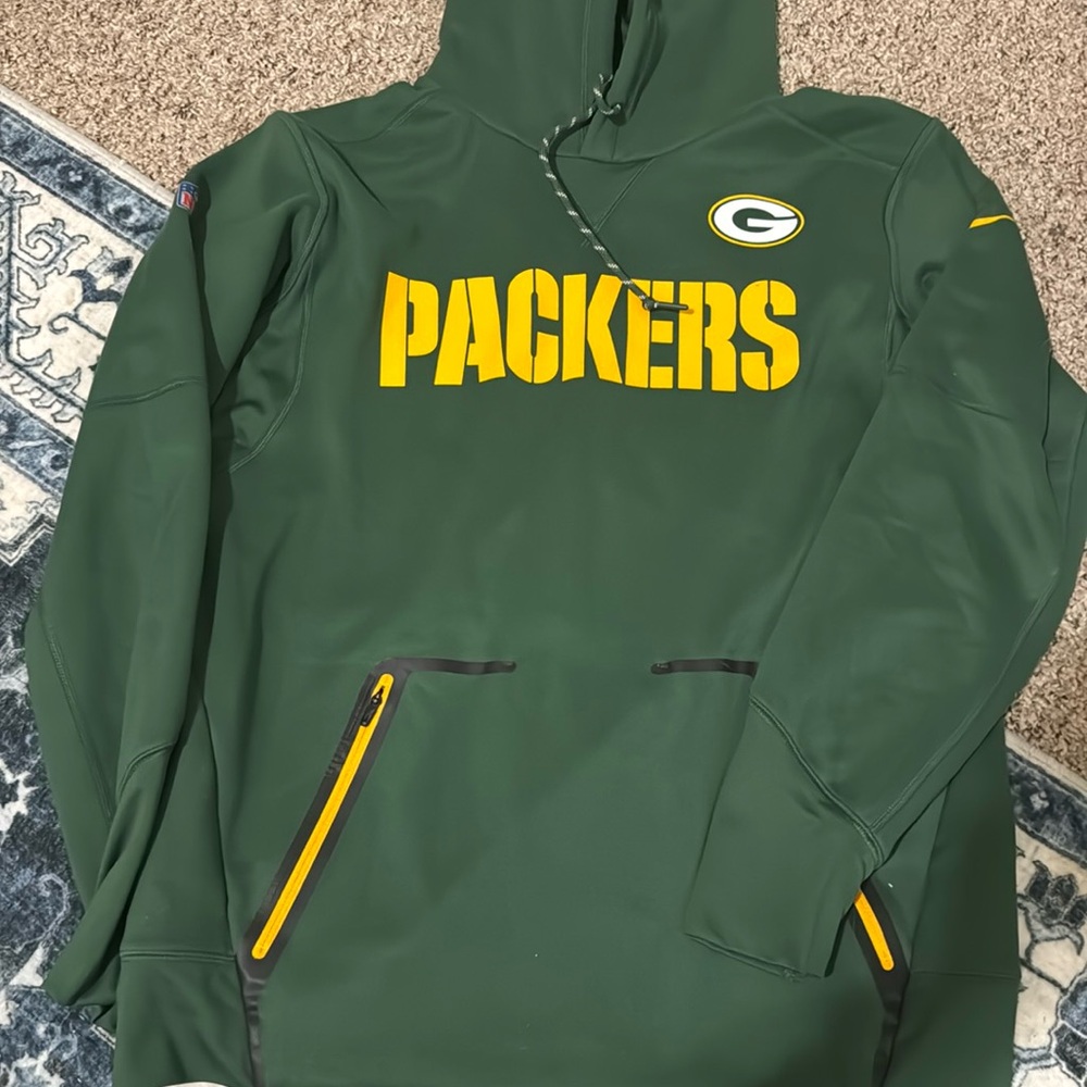 Men’s Green Bay Packer On Field Hoodie